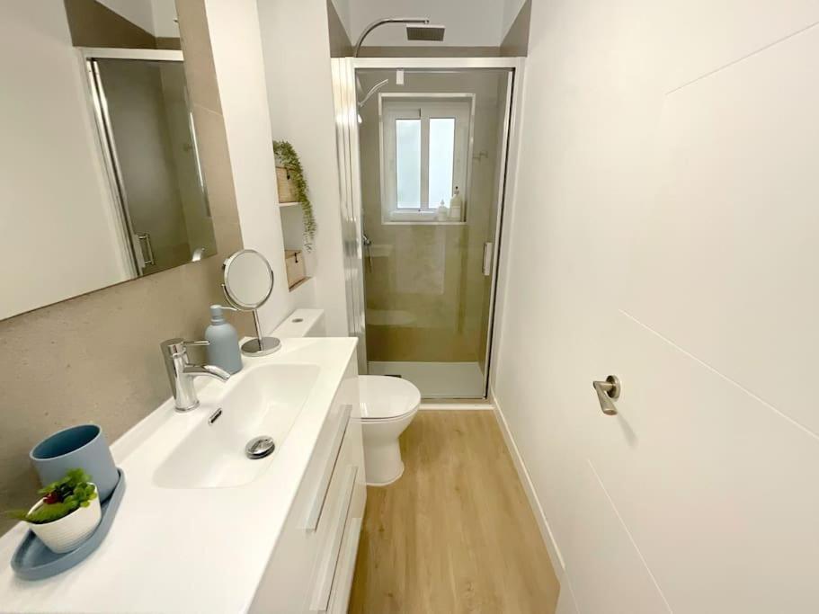 Ks Costa Capri - Kaleria Suites Almeria Bagian luar foto